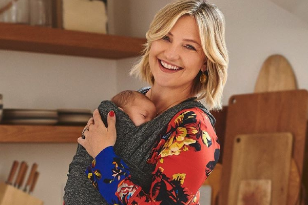 Happy holidays: Kate Hudson shares her familys fun Christmas tradition