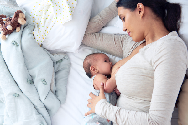 These are what all breastfeeding mums need to know, according to experts