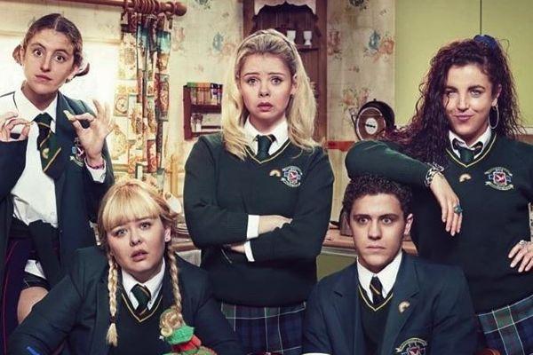 Derry Girls cast team up with Bake Off for special episode