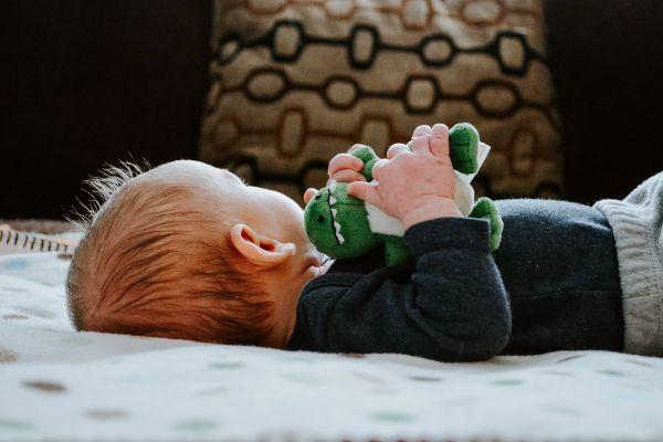 60 adorable Old English baby names for boys and girls