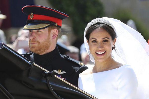 The Duke and Duchess of Sussex share never-before-seen wedding photos