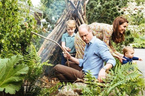 The Cambridges share new photos from their special family day out