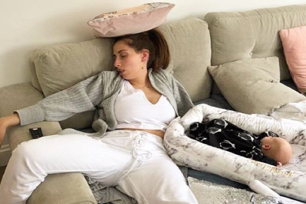 This photo of Stacey Solomon perfectly shows the reality of being a new mum