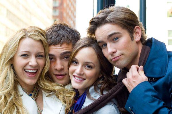 Will the original cast return for the Gossip Girl reboot? Heres what we know