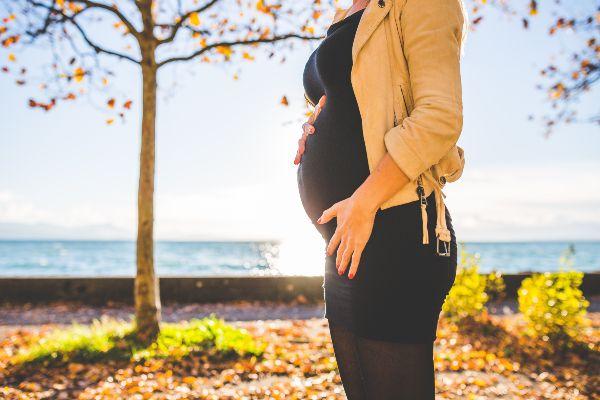 What is hyperemesis gravidarum and how can you treat it?