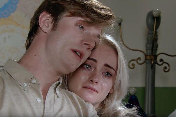 Sineads cancer diagnosis leaves Coronation Street viewers in floods of tears