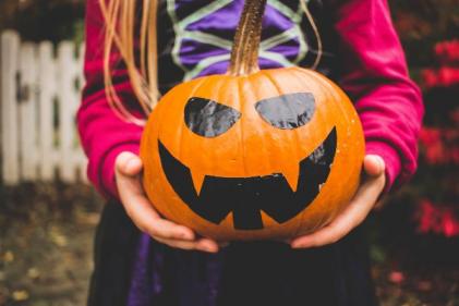Here are 5 top tips for keeping it GREEN this Halloween