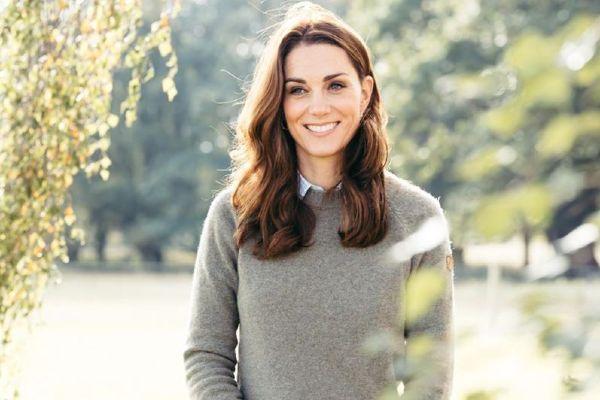 Duchess of Cambridge wore the coziest blue jumper and it is perfect for winter
