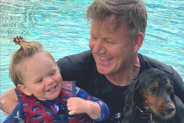 Gordon Ramsay is teaching his adorable son Oscar how to swim