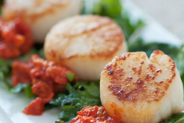 The perfect Christmas Day starter: Seared Scallops with Sweet Chilli Sauce
