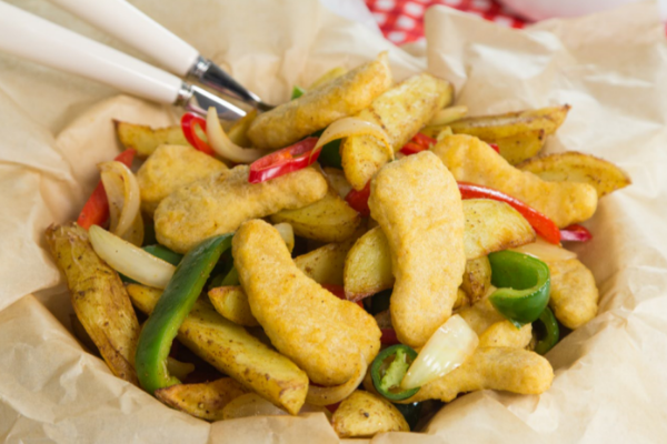 Midweek Fake-Away: The easiest chicken dipper spice bag recipe