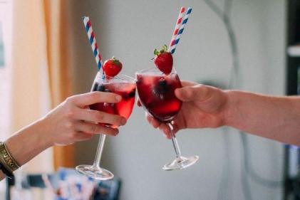 These 7 lusty cocktails are a must-try this Valentines Day
