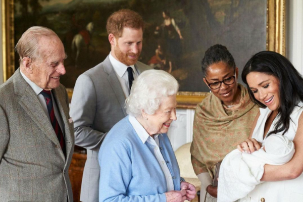 The Queen, Prince William & Kate share birthday tributes as Archie turns two