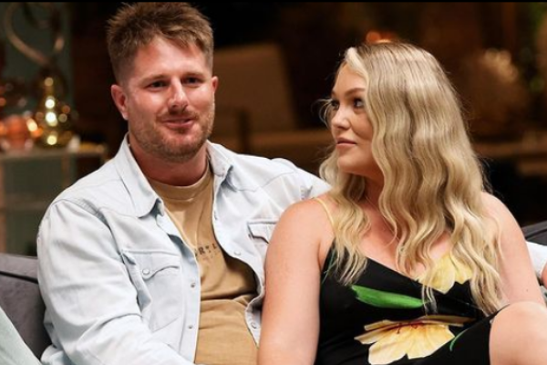 Married At First Sight’s Melissa & Bryce are engaged & expecting twins