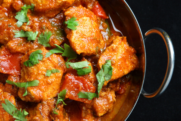 Looking for an easy mid-week meal? This chilli chicken recipe is a one-pot wonder