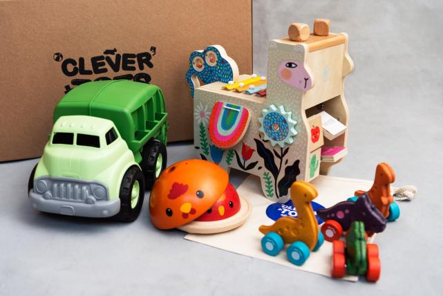 Clever Tots Toy Club launches – the first sustainable toy club!