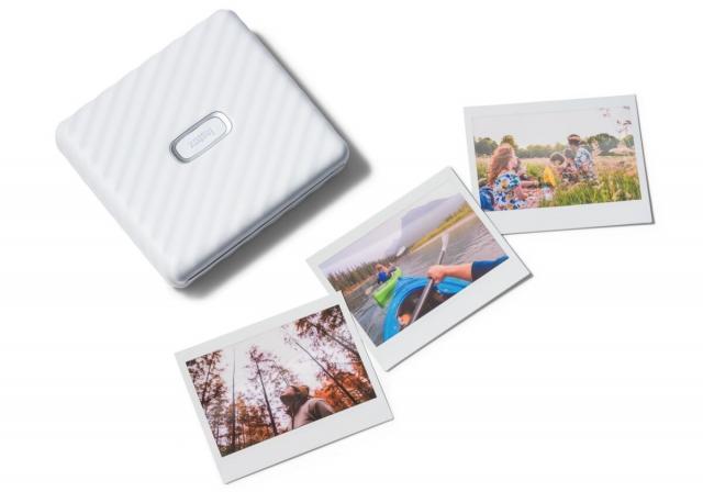 Looking for an easy way to print your pictures? Check out Fujifilms new instax Link Wide printer!