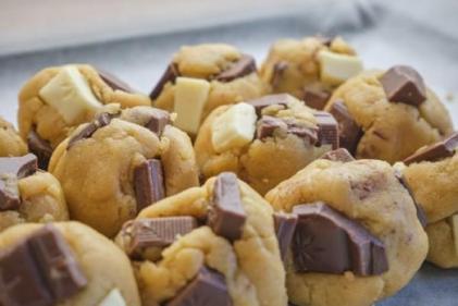 This five minute cookie dough recipe is the easiest, tastiest recipe around