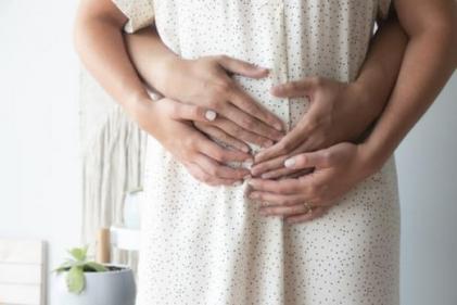 Helpless, anxious & uncertain: What dads can do to take an active role in labour 