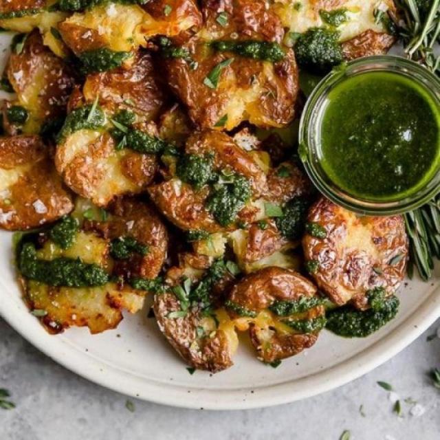 We are obsessed with this roasted pesto potatoes side dish recipe