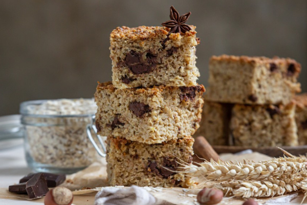 Thursday Recipe: These chocolate oat bars are the perfect lunchbox treat